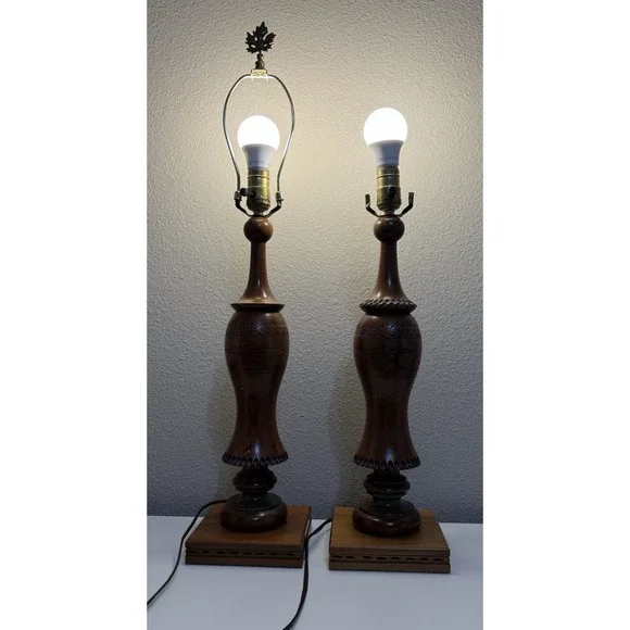 The Wood Whittler MCM Pair Lamps Hand Carved NOT TWINS 18tall Square Base Works